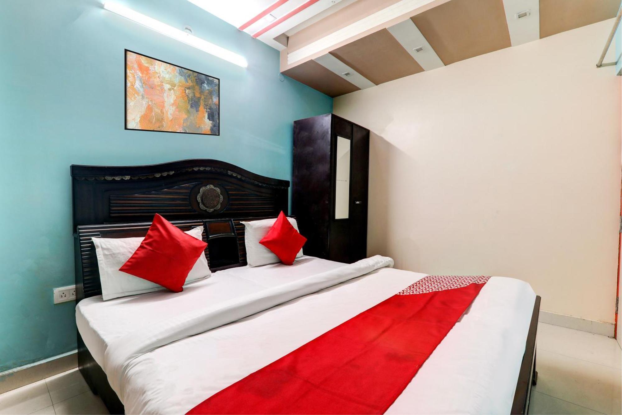Hotel O Intercity Inn Lakhnaú Exteriér fotografie