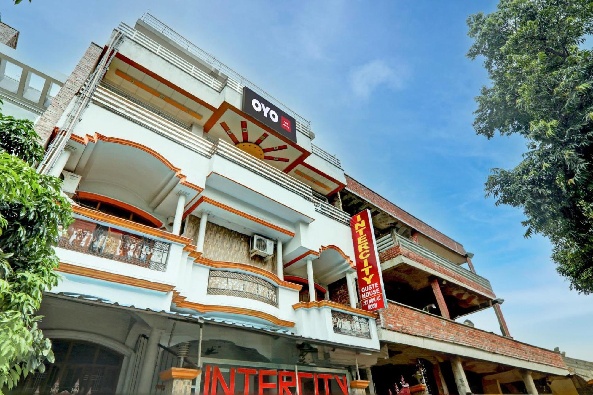 Hotel O Intercity Inn Lakhnaú Exteriér fotografie