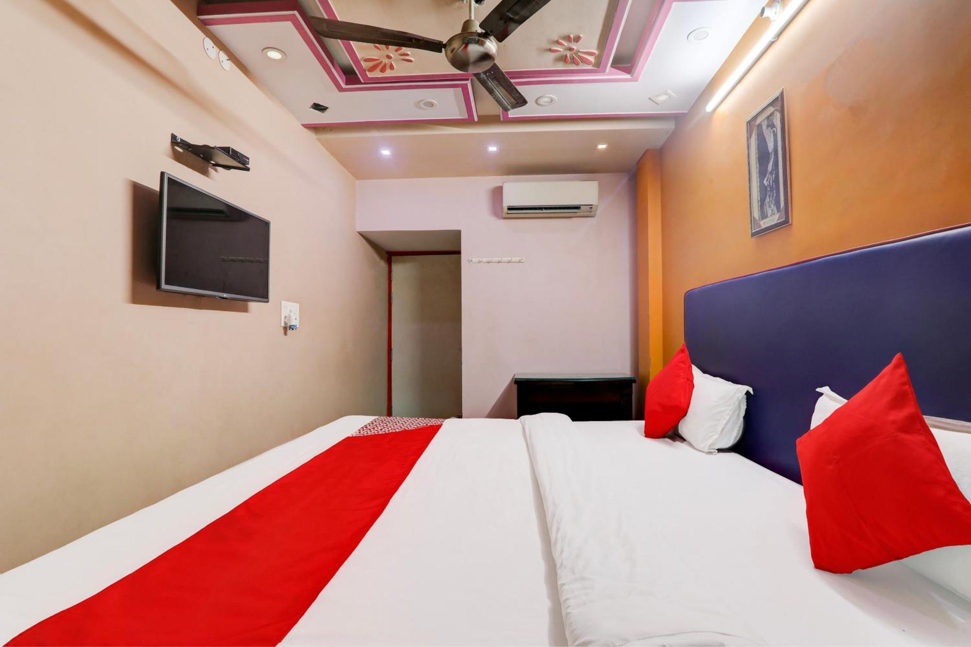 Hotel O Intercity Inn Lakhnaú Exteriér fotografie